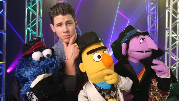 Watch Nick Jonas Serenade Sexy Pentagon on 'Sesame Street'