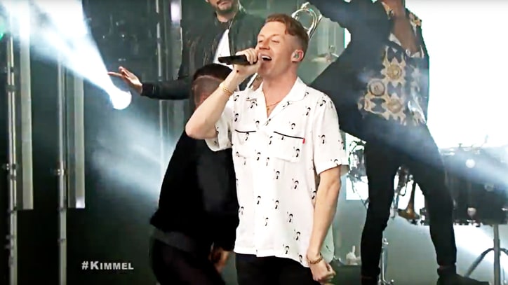 See Macklemore, Ryan Lewis Perform Joyful 'Unruly Mess' Cuts on 'Kimmel'