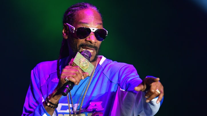 Snoop Dogg Slams 'Roots' Remake, Calls for Boycott