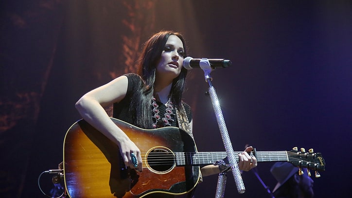 Kacey Musgraves Hints at Holiday Album Plans