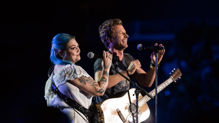 Elle King on Country Foray: 'I Don't Ever Want to Go Back to Pop'