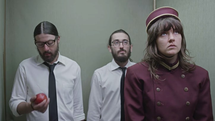 Watch Courtney Barnett Turn 'Elevator Operator' in New Video