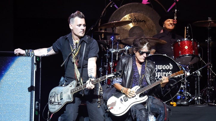 Joe Perry Collapses, Hospitalized During Hollywood Vampires Show