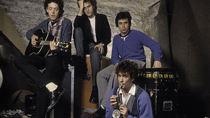 Replacements Members Consider Reuniting
