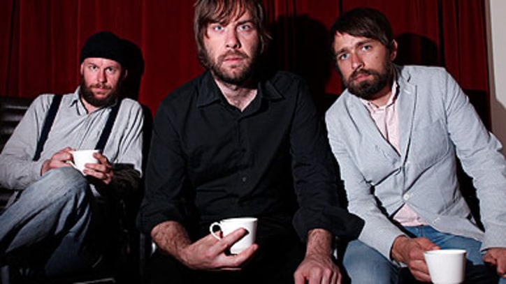Listen: Peter Bjorn and John's Foodie Playlist