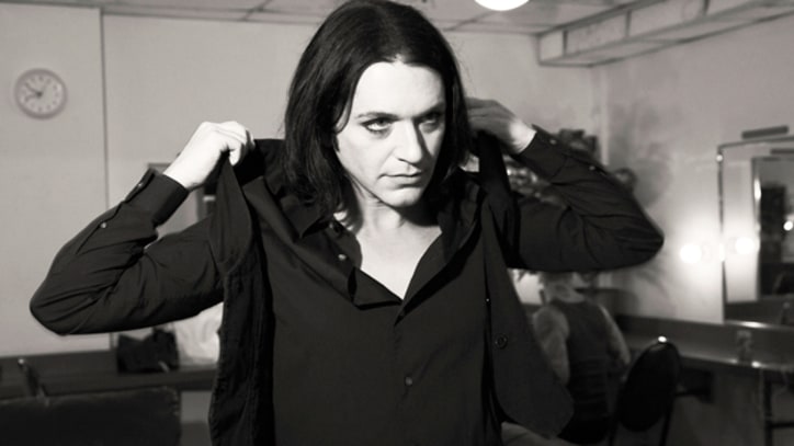 Go Behind the Scenes With Placebo