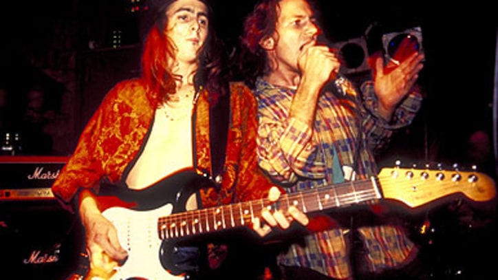 Exclusive Album Stream: Pearl Jam's Career Retrospective 'Twenty'