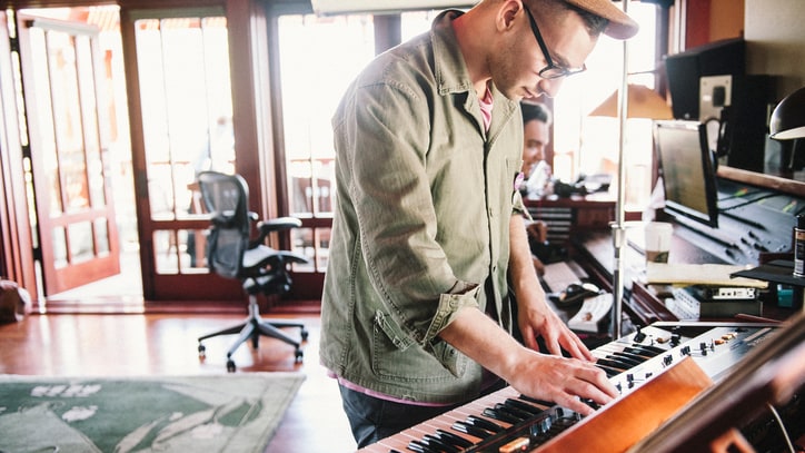 Bleachers' Jack Antonoff Reveals Secrets Behind Solo Debut