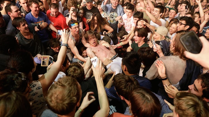 Animals Collected: Backstage Photos of Foals and Cage the Elephant