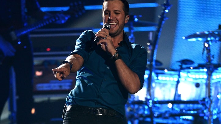 CMT Music Awards 2014's 10 Best and Worst Moments