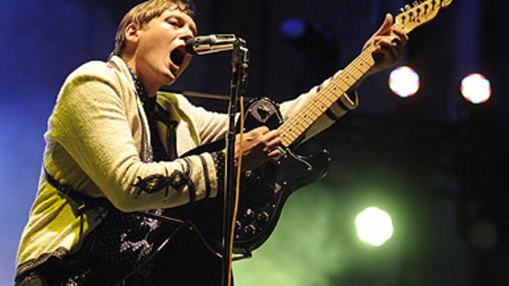 Arcade Fire Closes Out Austin City Limits With Tame-Turned-Ecstatic Set