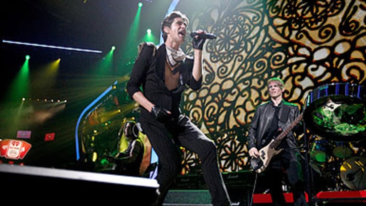 Perry Farrell Promises 'Low-Down, Dirty Club Show' for Jane's Addiction Gigs