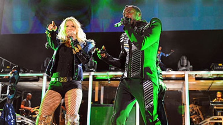 Black Eyed Peas Beat the Rain, Feel the Love in NYC's Central Park