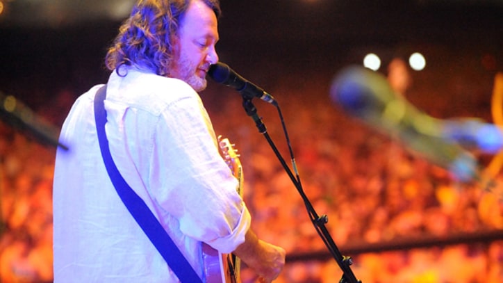 Widespread Panic Fan in Critical Condition After Balcony Fall