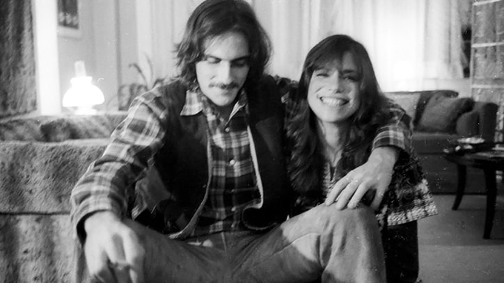 Week in Rock History: Carly Simon and James Taylor Tie the Knot