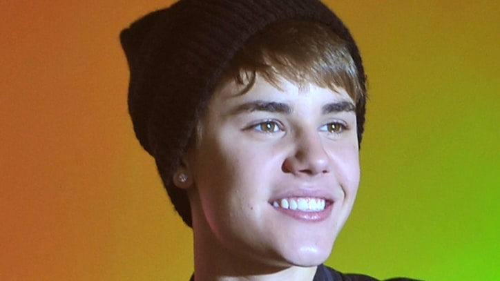 Justin Bieber Still Facing Paternity Accusation