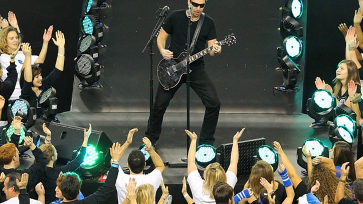On the Charts: Nickelback Defies Doubters