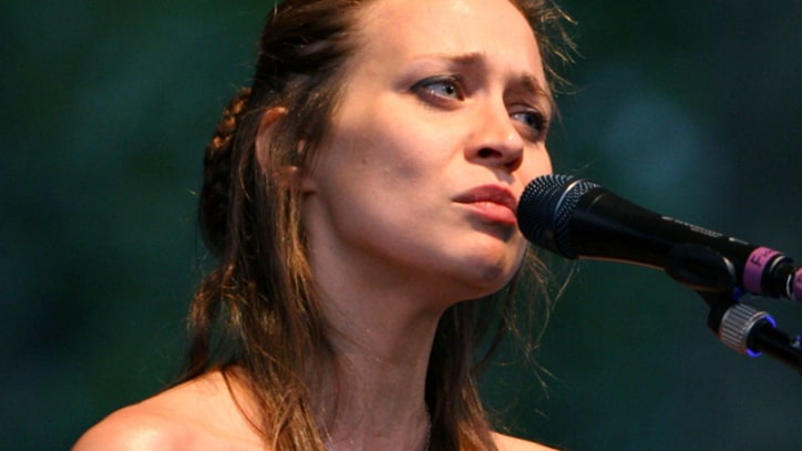 New Fiona Apple Album Promised in 2012