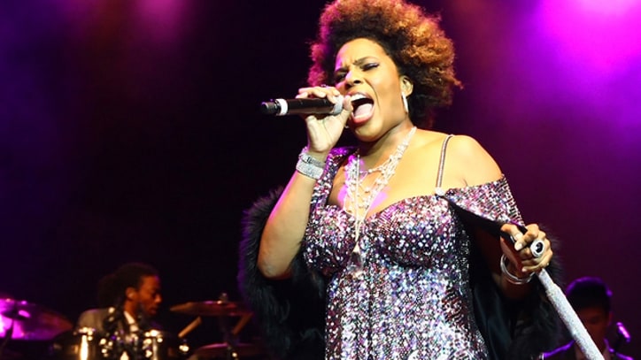 Macy Gray Sings Metallica, Radiohead and More on 'Covered'