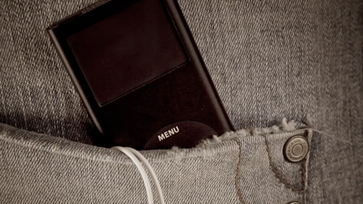 British Gang Jailed for iTunes Scam