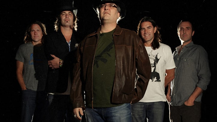 Blues Traveler Toast 25th Anniversary with New LP, Tour