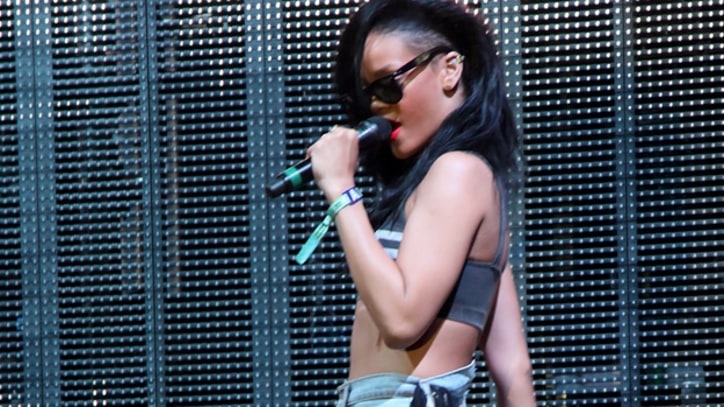 On the Charts: Rihanna's 'Ship' Sails