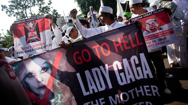 Lady Gaga Cancels Indonesia Show Amid Threats of Violence