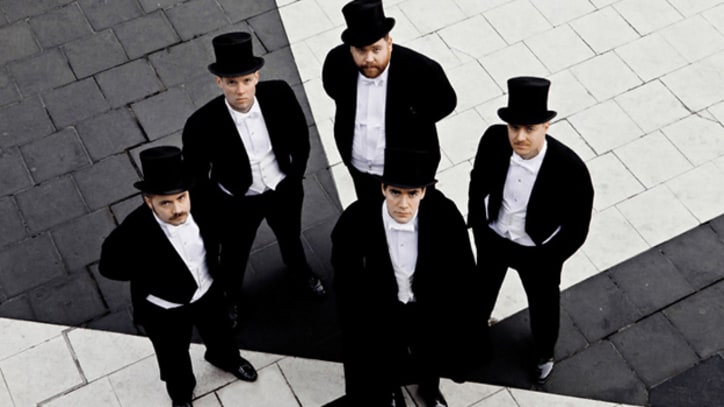 Song Premiere: The Hives, 'Insane'