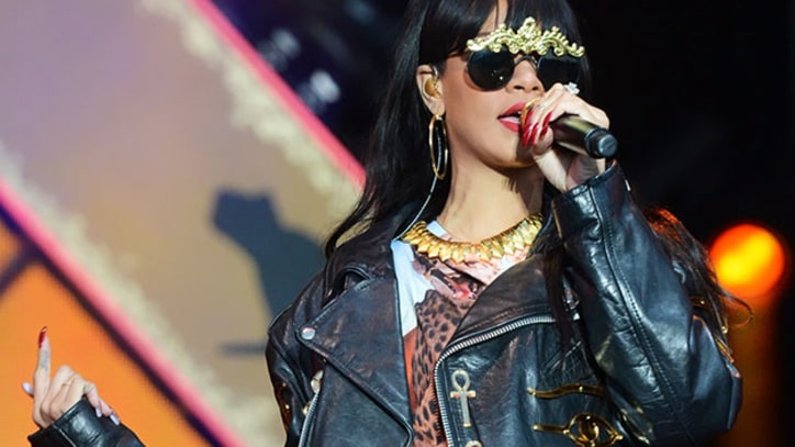 Rihanna Escapes London Hotel Fire