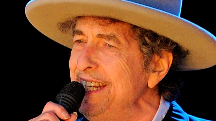 Bob Dylan Shocks Fans By Playing Grand Piano at Summer Tour Kick-Off