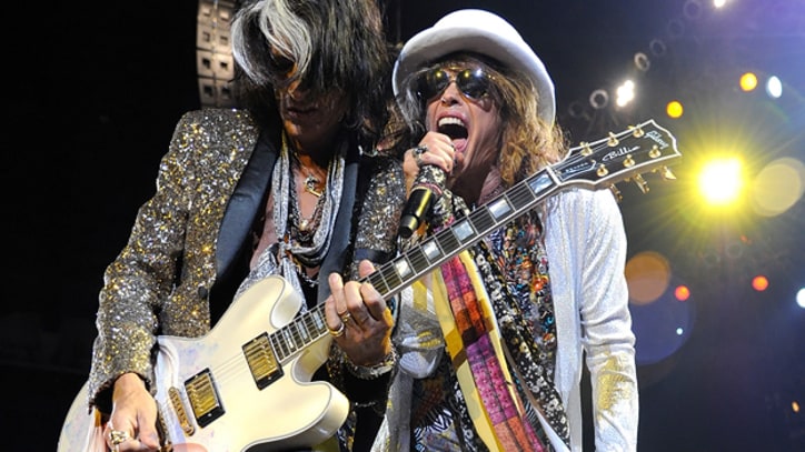 Aerosmith Postpone Gig As Steven Tyler Gets Vocal Rest