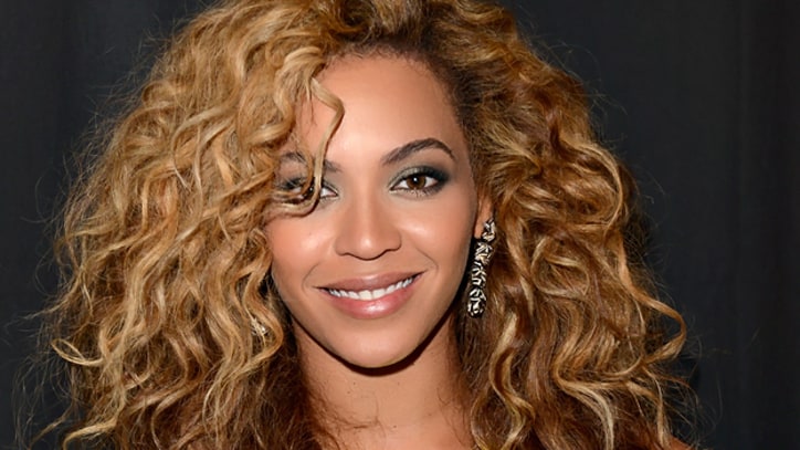 Beyonce Directing New Autobiographical Documentary