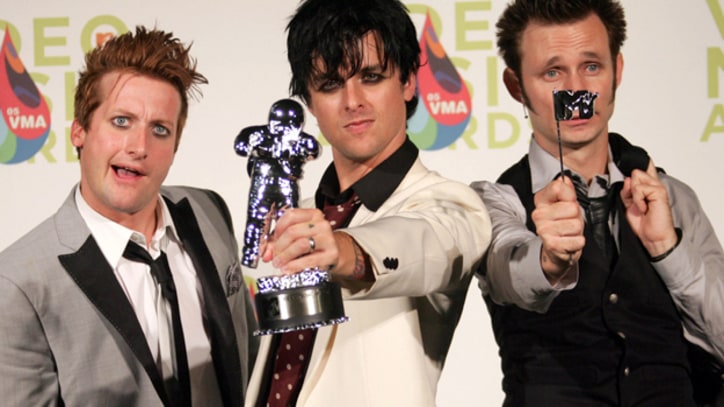 Green Day Rock the VMAs