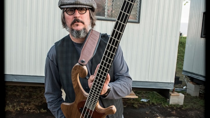 Les Claypool to Auction Prototype Bass