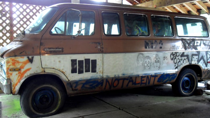 Kurt Cobain-Decorated 'Melvan' Back on Auction Block