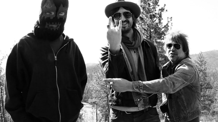 Song Premiere: RNDM, 'Modern Times'