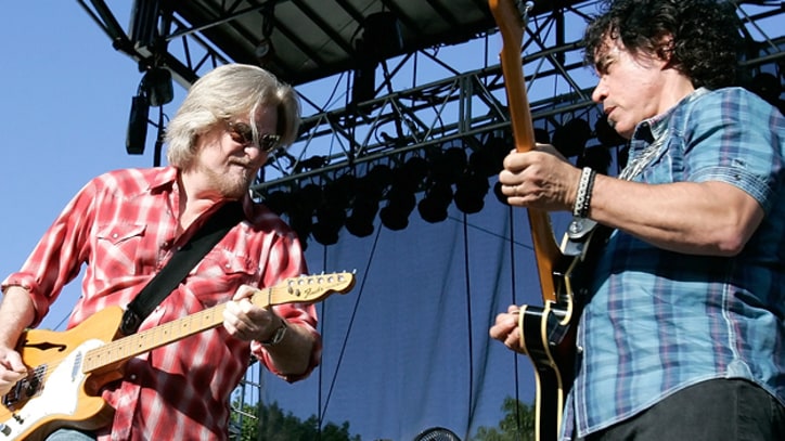 Daryl Hall and John Oates Kill Hall and Oates Fan Super PAC