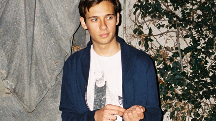 'Sleepless' by Flume feat. Jezzabell Doran - Free MP3