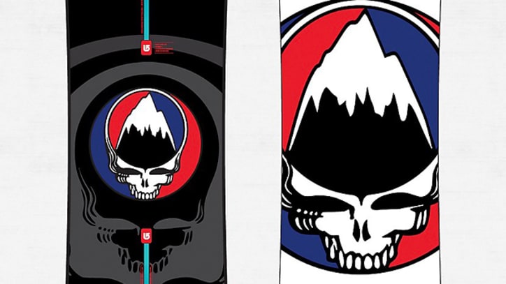 Win a Grateful Dead 'Steal Your Face' Burton Snowboard