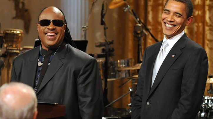 Rockers Rally to Obama in Campaign's Final Days