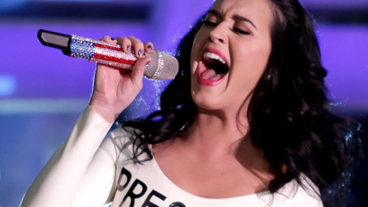 Katy Perry Warms Up Crowd for Obama