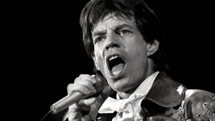 Rolling Stones' Steel Wheels Tour Stutters, Then Rolls