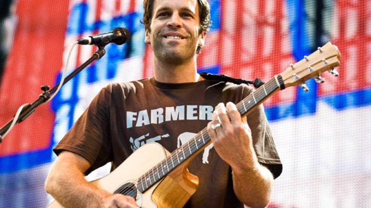 Jack Johnson Donates $50,000 to Sandy Recovery Efforts