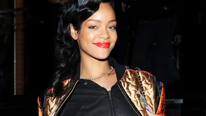 Rihanna Previews 'Unapologetic' at Benefit for Hurricane Sandy Victims