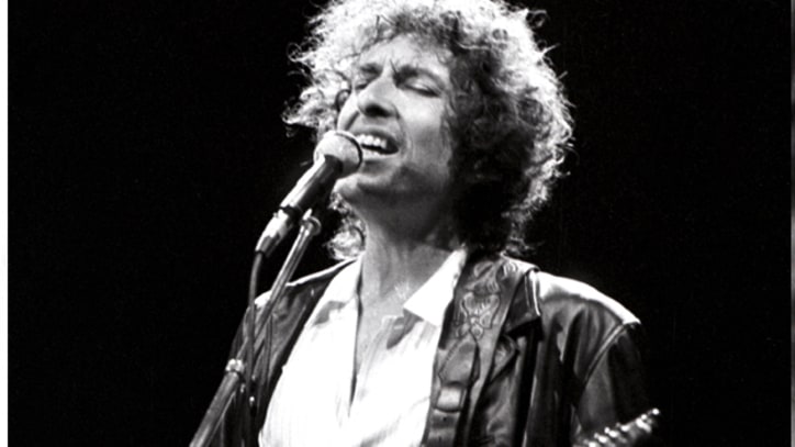 Bob Dylan's Rolling Thunder Revue Comes to the Buffalo Bills