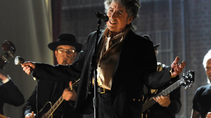 Dylan Plays His First-Ever Shows in China