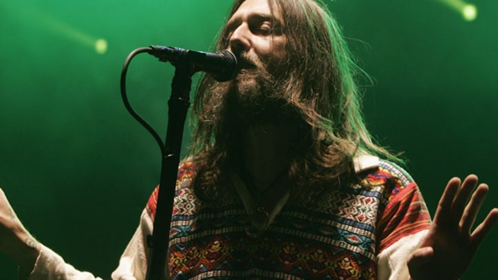 Black Crowes to End Hiatus With Spring Tour Dates