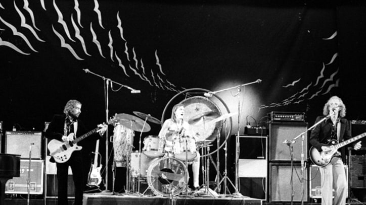 Fleetwood Mac Show in Stockton Broken Up By Police Tear Gas