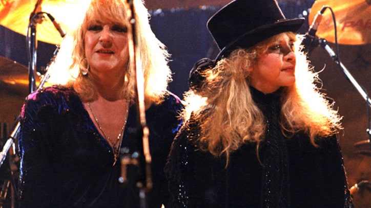 Fleetwood Mac Say Goodbye to Nicks and McVie at the Forum