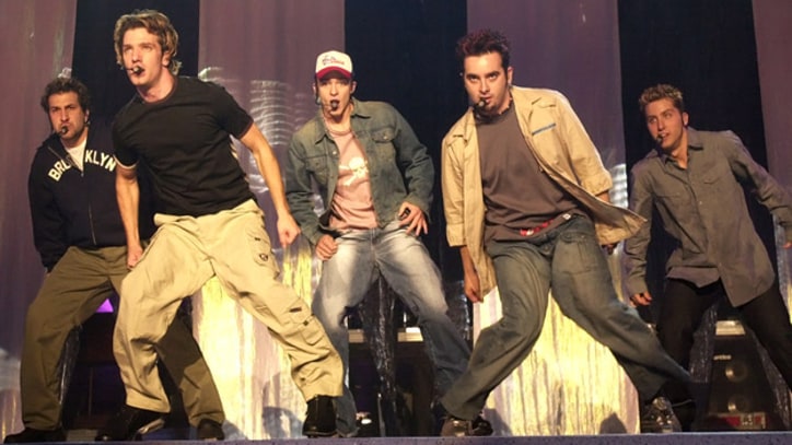 'N Sync Embark on Grand Pop Odyssey at Giants Stadium